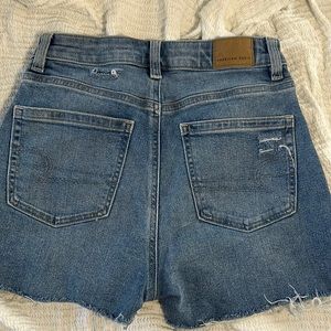 AMERICAN EAGLE DENIM SHORTS